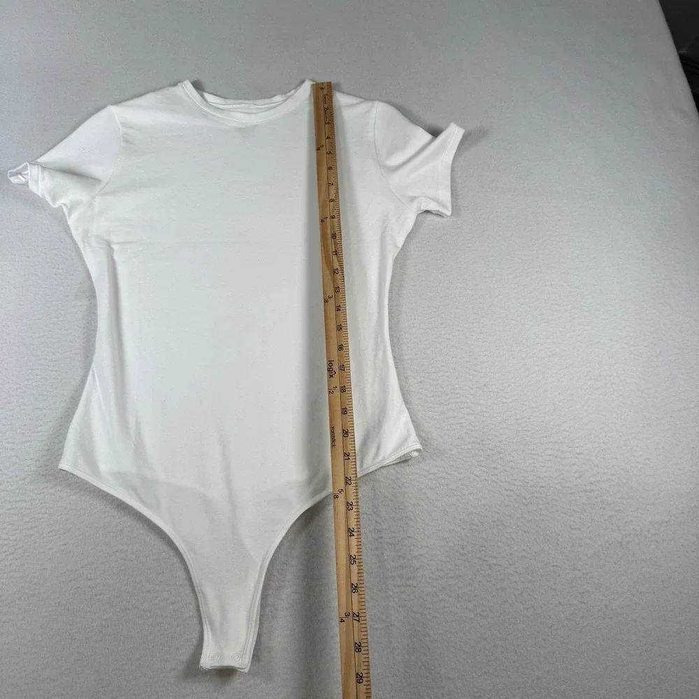 Quince Bodysuit Women M‎ White Organic Cotton Minimalist Stretch Layering Top - Picture 6 of 7
